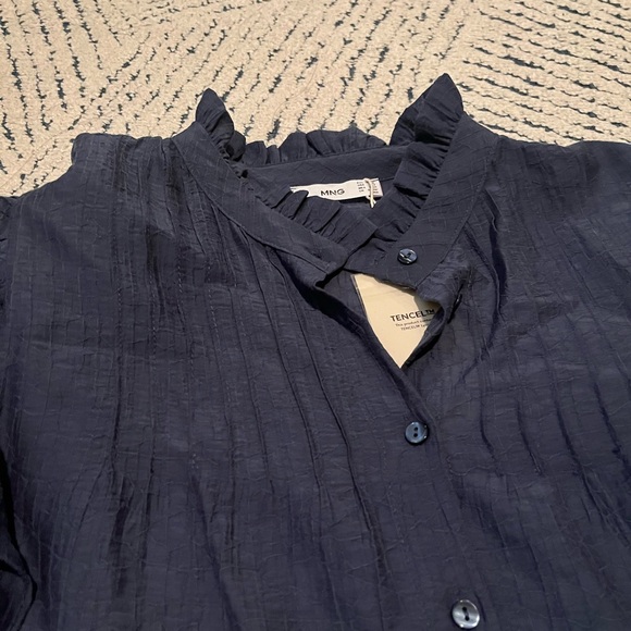 French blouse (new with tag) - Picture 2 of 4